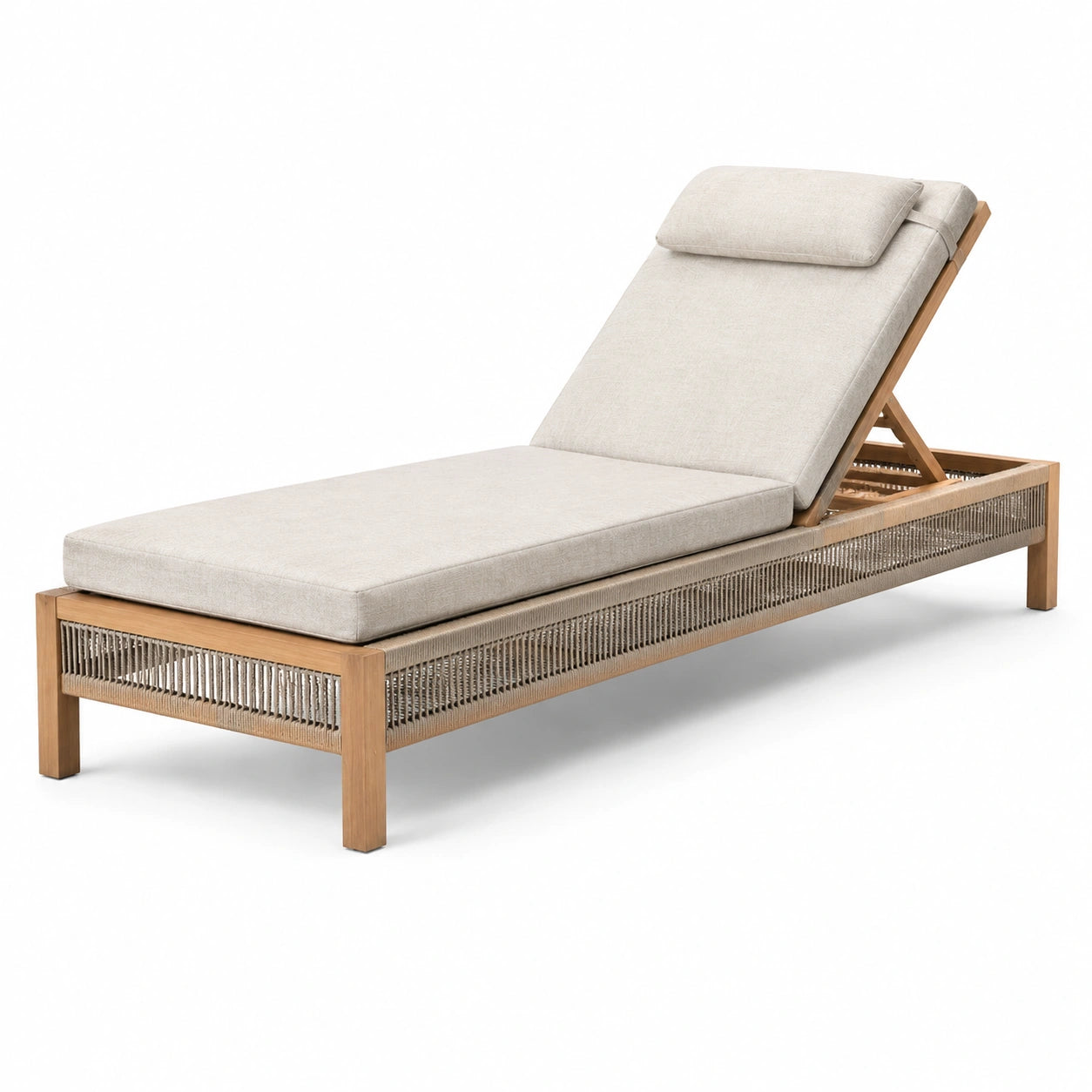 Tumbona de madera de teca con cojines beige
